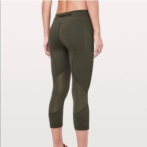 Lululemon Pace Rival Crop 22" #W6F41S, Olive Green. Size: 6